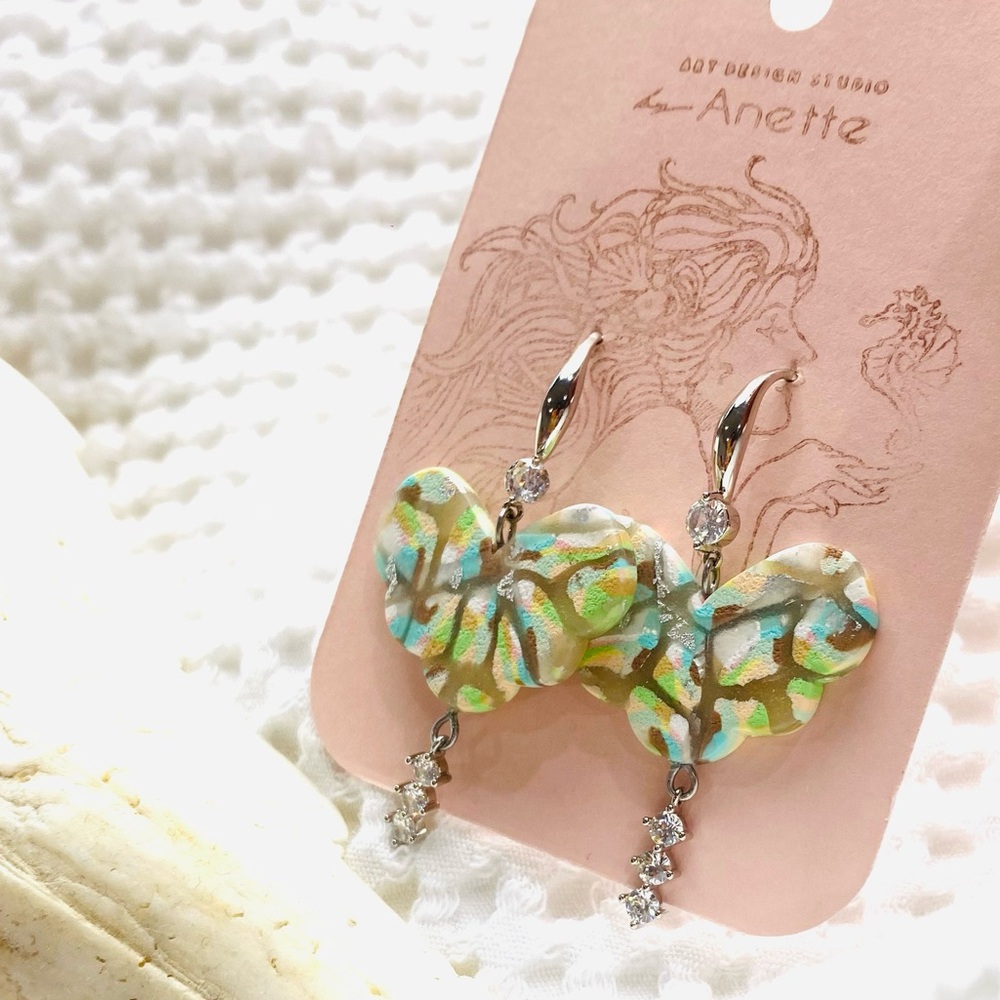 “Mercedes Butterfly” - Elegant Silver and Cream Butterfly Earrings